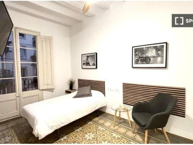 Habitación en un piso compartido de 5 habitaciones en alquiler en El Gòtic, Barcelona
