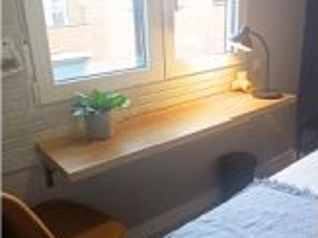 Habitación en un piso compartido de 6 habitaciones en Segovia con todos los gastos incluidos