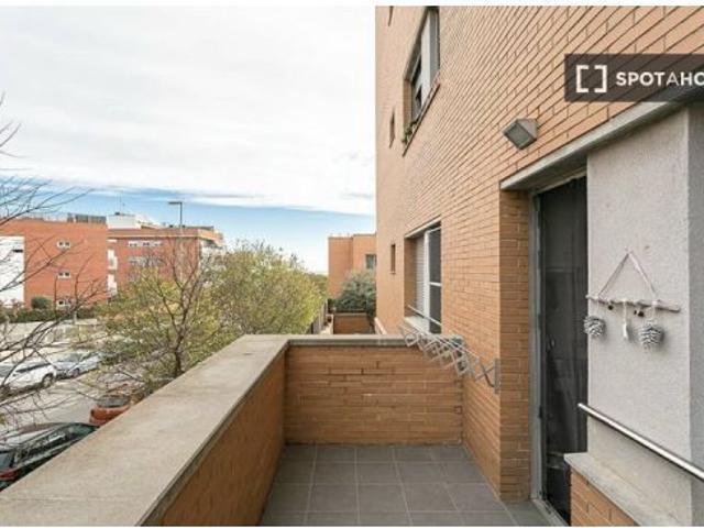 Habitación en un piso compartido de 2 dormitorios en alquiler en Montgat