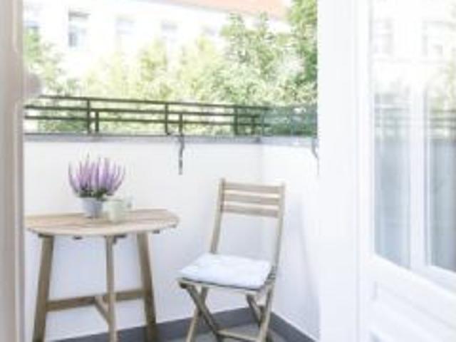 Habitación en un piso compartido de 3 habitaciones en alquiler en Berlín. No se permite fumar ni mas