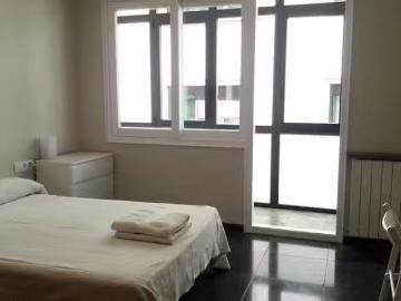 Habitación en Via Augusta, Vila de Gràcia