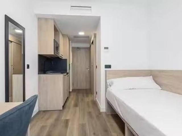 Habitación en 14, Fuencarral El Pardo, 28034 Madrid, Spain