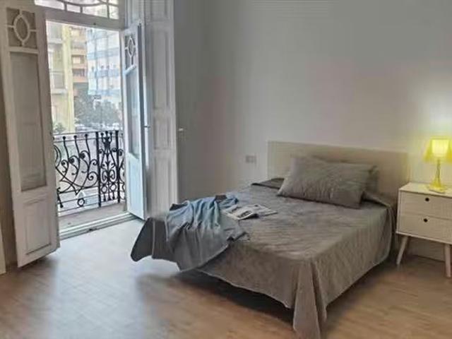 Habitación en 182 Carrer de Sagunt