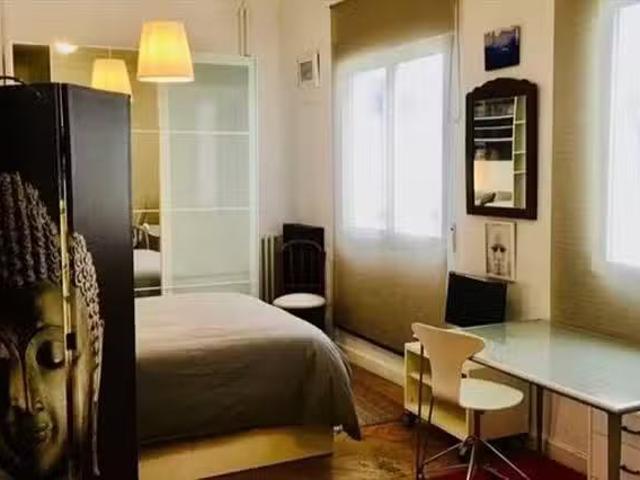 Habitación en 1 Calle de Montesa