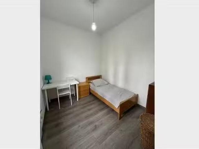 Habitación en 1 Carrer de París