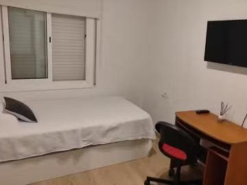 Habitación en 20 Carrer de la Creu Roja