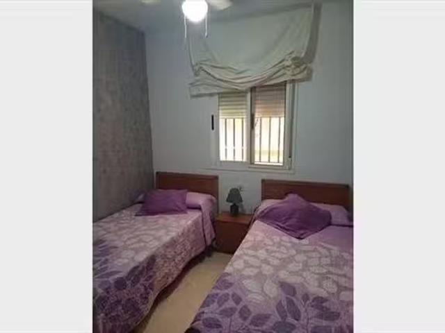 Habitación en 2 Calle de la Virgen