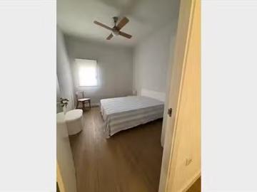 Habitación en 36 Calle Primero de Maig