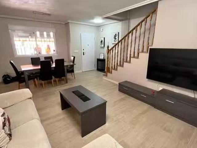 Habitación en 32 Calle Bruselas