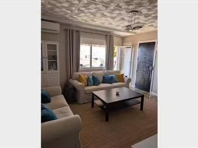 Habitación en 3 Carrer de José Salvetti