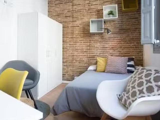 Habitación en 55 Carrer de la Riera de Sant Miquel