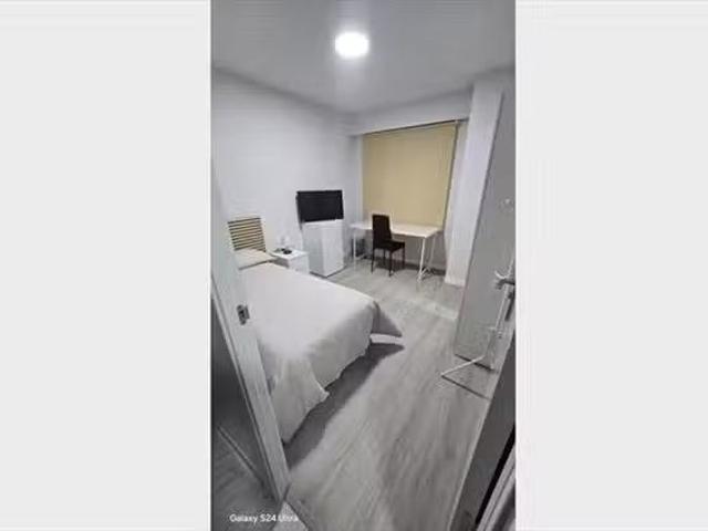 Habitación en 7 Calle de la Peña Trevinca