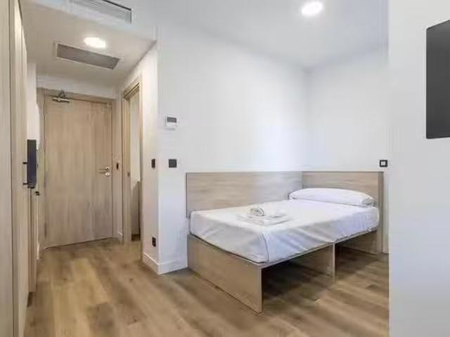 Habitación en 7, Fuencarral El Pardo, 28034 Madrid, Spain