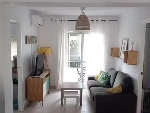 Habitación en 9 Calle Riquelme Quiros
