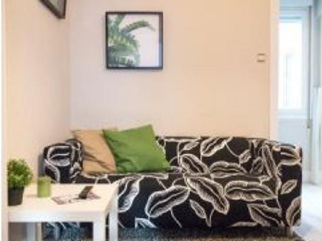 Habitación enorme con armario independiente en el apartamento de 4 dormitorios, Indautxu