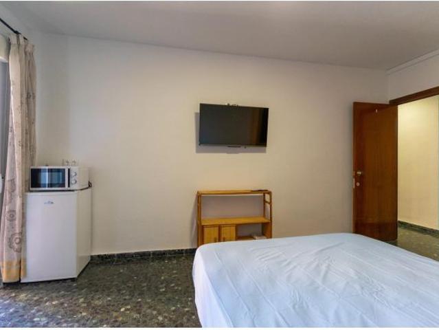 HABITACIÓN GASTOS INCLUIDOS EN MOLINA DE SEGURA, 325 EUROS