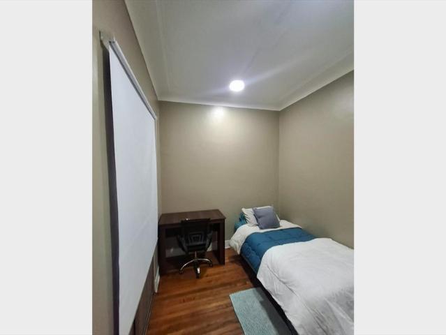 Habitación individual a pasos de metro Baquedano 3B