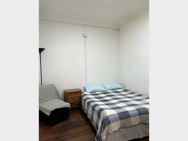 Habitación individual a pasos de metro Baquedano 4A