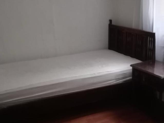 Habitación individual amoblada