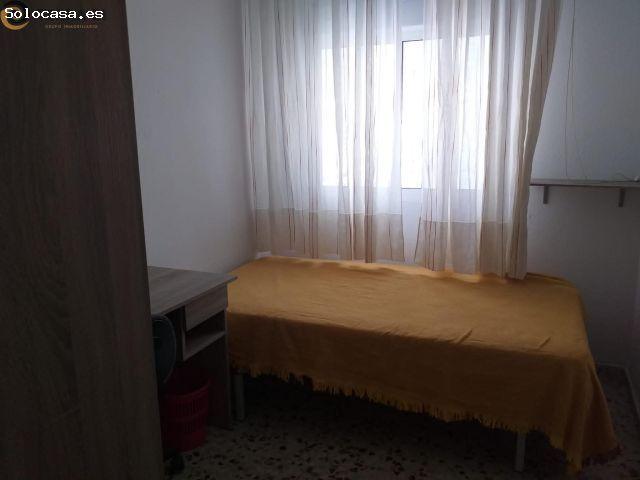 HABITACIÓN PARA ESTUDIANTES