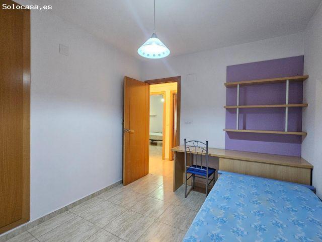 HABITACIÓN PARA ESTUDIANTES CON BAÑO PRIVADO – 275 €/MES