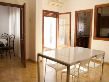 HABITACIÓN PARA ESTUDIANTES UNIVERSITARIOS CEU MONCADA. DISPONIBLE A PARTIR DEL 15 DE AGOSTO 202
