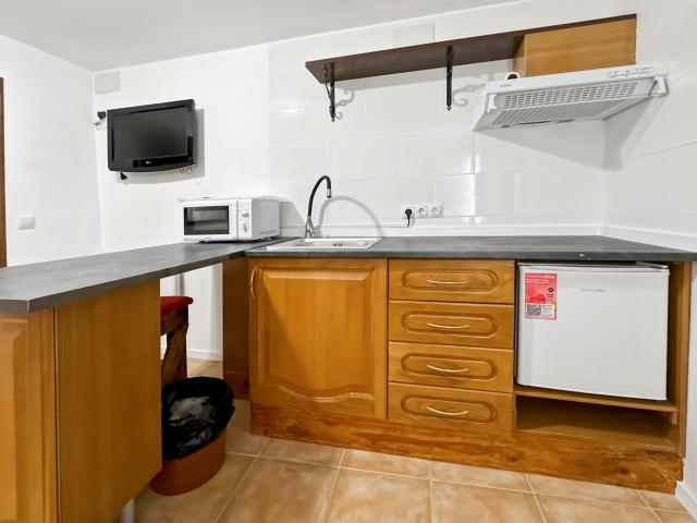 HABITACION SUITE INDEPENDIENTE EN ALBOCACER