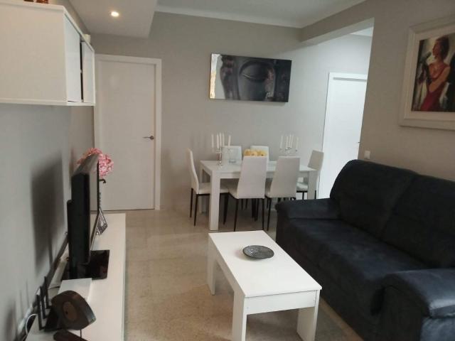 ¡Habitaciones amplias en piso reformado en Ciudad Jardín – Centro, Córdoba! ️✨