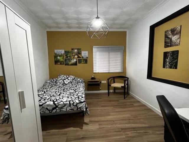 HABITACIONES DISPONIBLES EN JAVALI VIEJO ESTUDIANTES