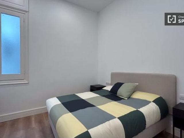 Habitaciones en alquiler en apartamento de 8 dormitorios en L' Eixample