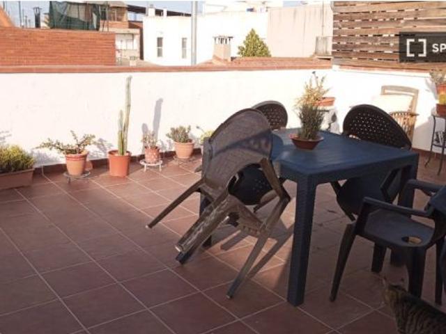 Habitaciones en alquiler en piso de 2 habitaciones en Sabadell