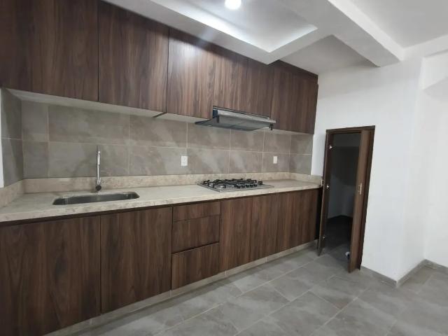 HABITACIONES EN RENTA
