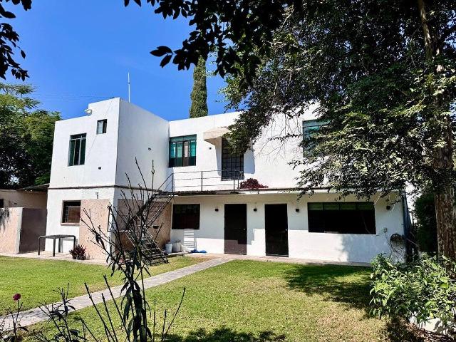 Habitaciones en renta casa duplex Las Fuentes, Zapopan