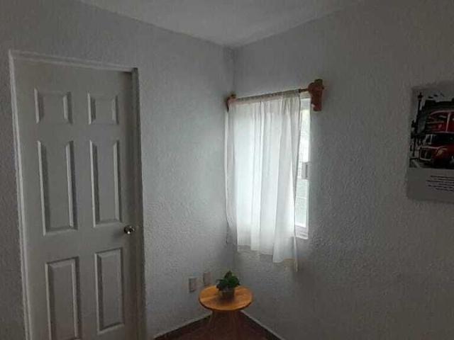 HABITACIONES EN RENTA PARA MUJERES