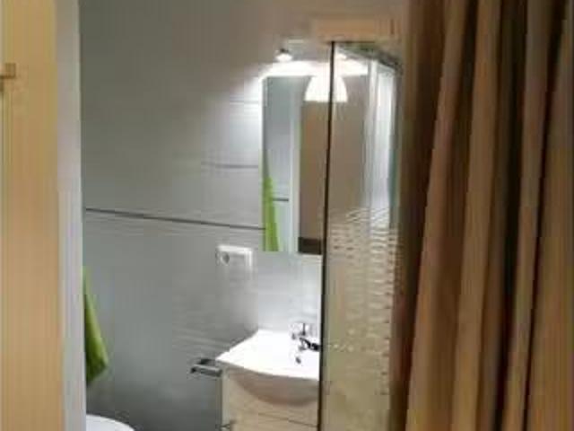 Habitaciones solo para mujeres en piso compartido en Murcia