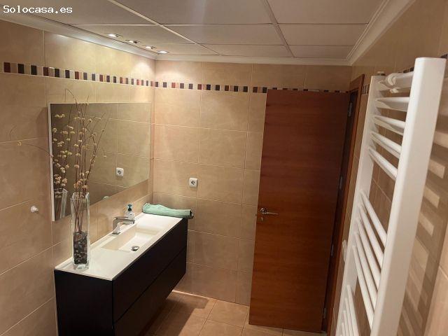¡HABITACIONES PARA ESTUDIANTES A ESCASOS METROS DEL CEU!