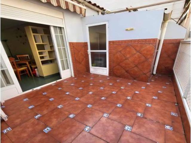 Habitaciones para estudiantes en ático con gran terraza junto a El Corte Inglés