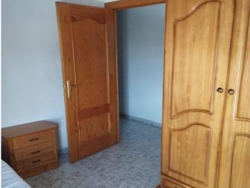 HABITACIONES PARA ESTUDIANTES / POLÍGONO DEL VALLE ☀️
