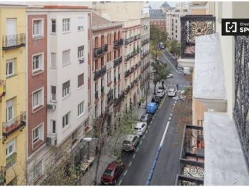 Habitaciones para mujeres en alquiler en residencia para estudiantes en Gaztambide