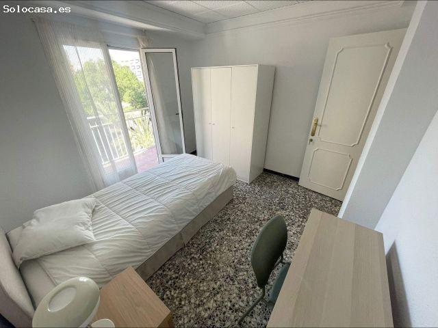 HABITACIONES TOTALMENTE EQUIPADAS JUNTO A AVENIDA DE LA LIBERTAD