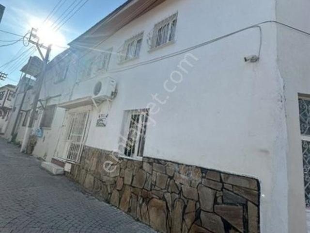 Hacıfeyzullah Mh. 3+1 Tam Müstakil 3 Katlı 6.000.000 Tl Teraslı