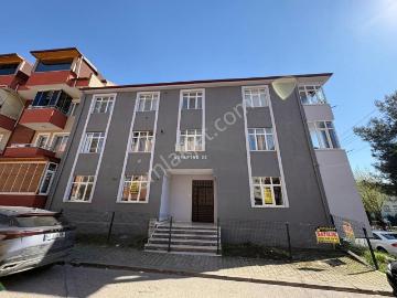 Hacıosman Mah En Nezih Konumunda 100 M2 Kiralık Daire