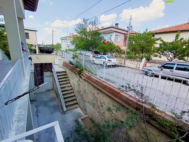 Hacılar Meydanda Kiralık 3+1 Kombili Ev