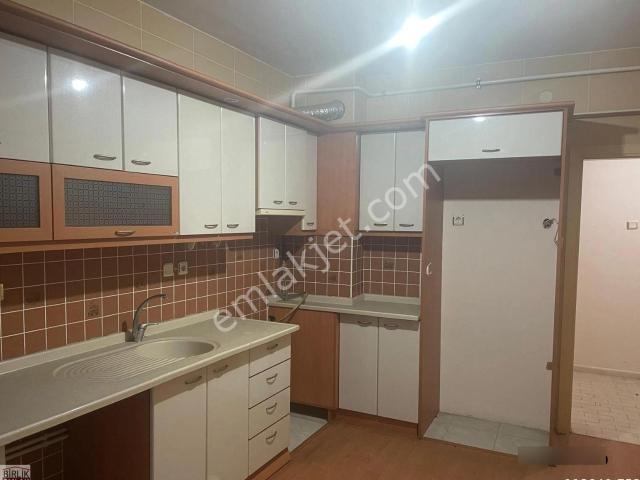 Hacısıyam Fatıh Caddesınde Kıralık 3+1 Daıre
