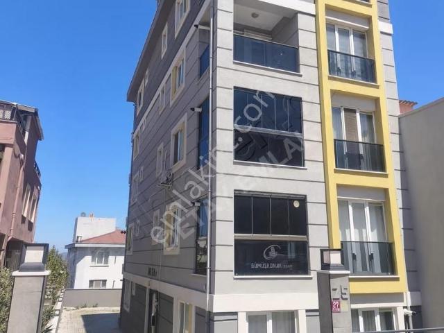 Hacıyusuf'ta Deniz Manzaralı Satılık 1+1 Daire