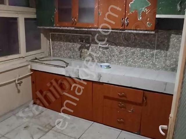 Hacıyusuf Mah. Hacıyusuf Camii Yanı Kiralık 2+1 Daire