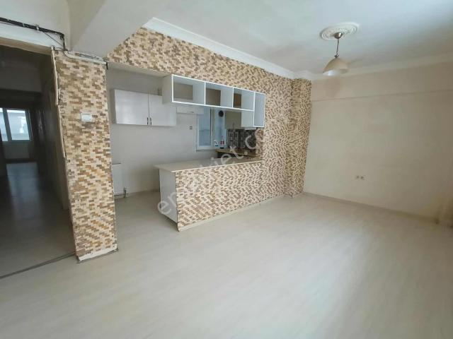 Hacı Yusuf Mah. 2+1 Ara Kat 90 M2 Kiralık Daire
