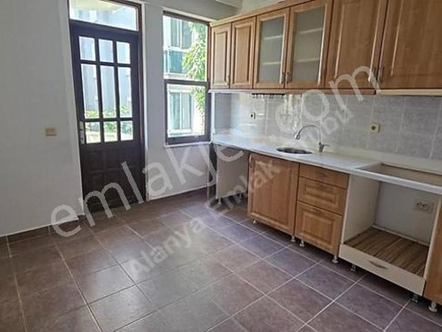 Hacet Mh.aymar Market Mevki Kiralık 2+1 Daire, 100m² 1.kat