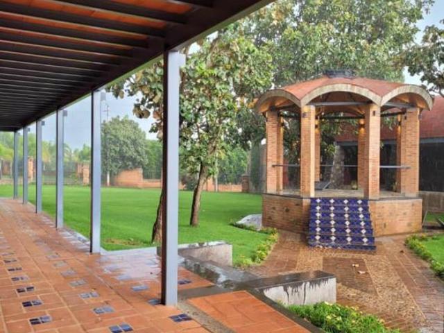 Hacienda contemporanea, hermosa oportunidad