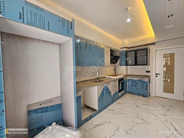 HACIKAYMAK MAHALLESİNDE MERKEZİ LOKASYONDA SATILIK 2+1 SIFIR LÜX FIRSAT DAİRELER